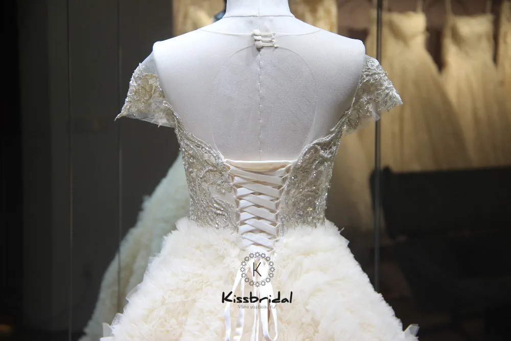 Robe de mariee Champagne Wedding Dress 2018 O-Neck Short Sleeves Chapel Train Beads Tulle Wedding Gowns Lace Up back Vestidos