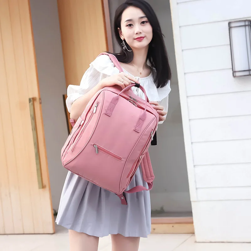 

Korean version of the lightweight travel bag diaper bag waterproof zipper baby care trailer bag outdoor leisure shoulder bag