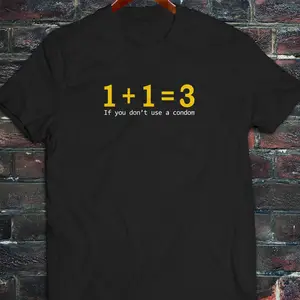 Модные новые футболки, новинка, топы с круглым вырезом, 1 + 1 = 3, забавные, смешные, для секса, колледжа вечерние, мем, для беременных мужчин, черная Повседневная мужская футболка