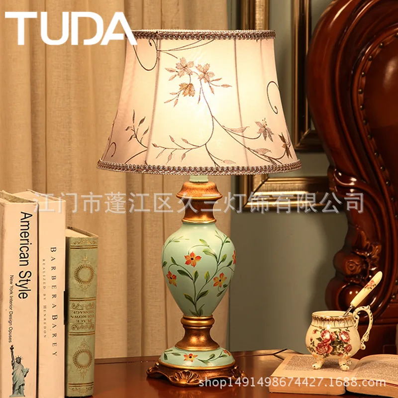 TUDA American Retro Palace Bedroom Table Lamp European Warm Creative Simple Study Living Room Remote Control Bed | Освещение