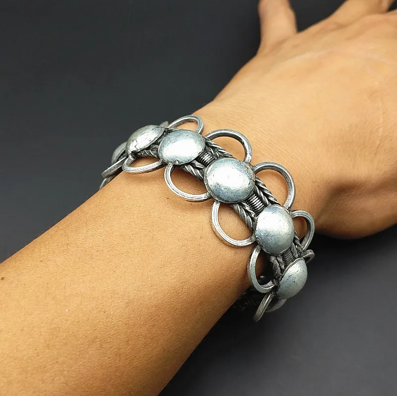 Лидер продаж новинка бесплатная доставка браслет ручной работы Miao с серебряным