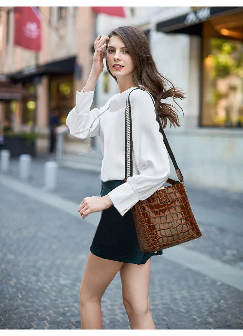 FUNMARDI Crocodile Patent Leather Shoulder Bags Luxury Handbag Women Bags Designer Crossbody Bags Brand Bucket Bag Tote WLHB1961