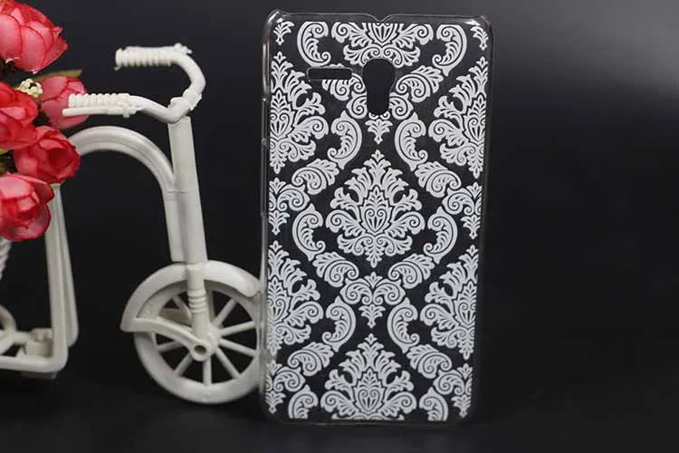 Чехол для Alcatel One Touch Pop 3 5.5" 5025D 5025 с жесткой задней панелью, расписанный в ретро-стиле с черно-белым пейсли и цветочным узором.