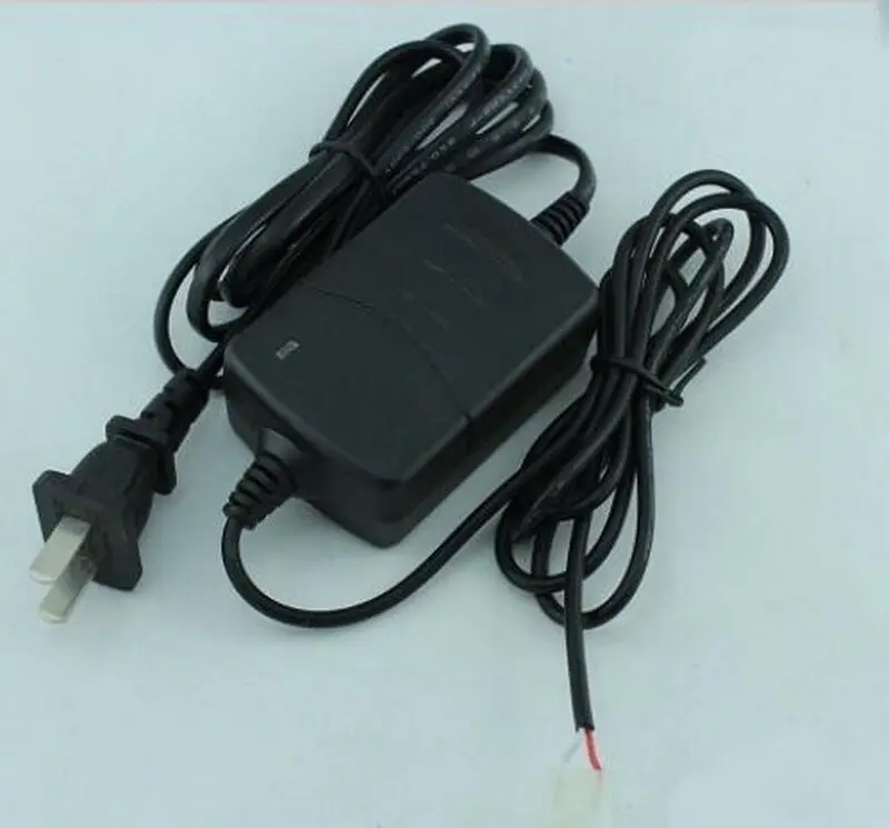 

New TSCE battery charger for Trimble TSCE data controller