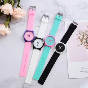 Модные и простые женские часы с силиконовым ремешком, одноцветные наручные часы, кварцевые часы, новые уникальные аналоговые часы relogio feminino B30