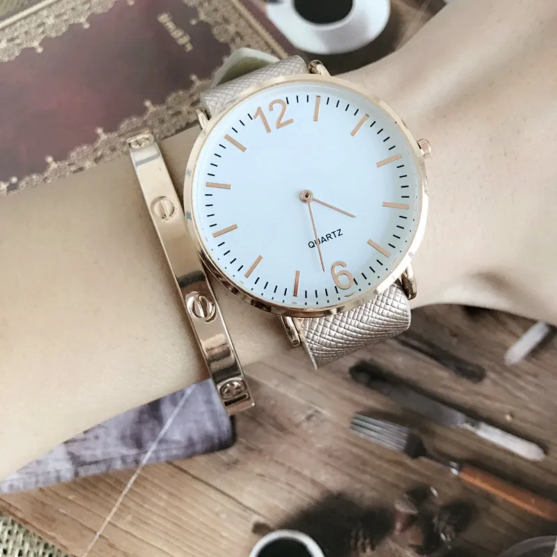 Новинка 2017 модные женские кварцевые часы с ультратонким циферблатом и кожаным