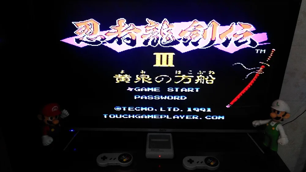 Беспроводная Ретро Мини ТВ Видео игровая консоль Ретро игровая консоль для Nes 8 битных игр с 557 встроенными играми двойные геймпады