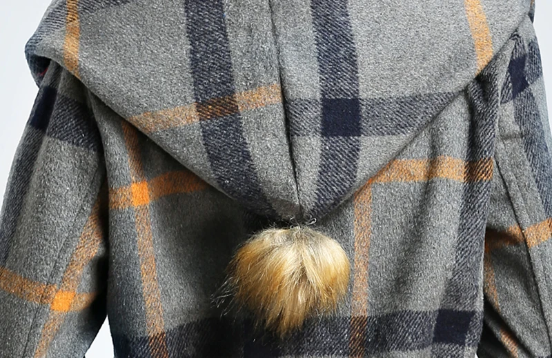 Осенне-зимнее шерстяное пальто женское классическое с капюшоном серая красная