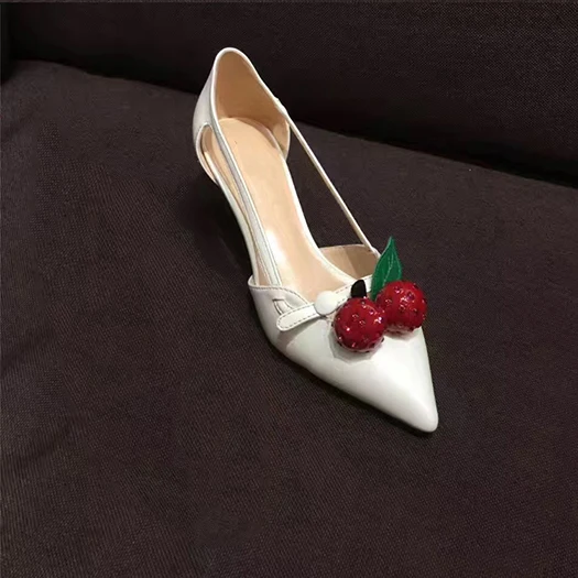 White Cherry Роскошная женская обувь для женщин средний красный Размер 33 высокие каблуки Розовые женские туфли Указательный палец Плюс размер насосы Мэри Джейн котенок ремень сандалии Китай мода Лето китайская новая вишня - Цвет: White Cherry