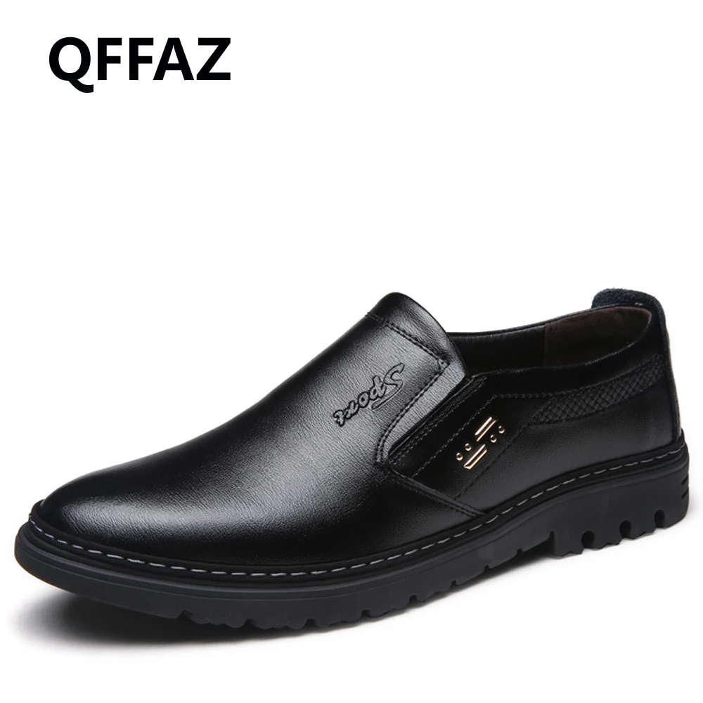 

Мужские мокасины QFFAZ, из натуральной кожи, Мокасины, лоферы без шнуровки, Мужские модельные туфли-оксфорды, модная повседневная обувь