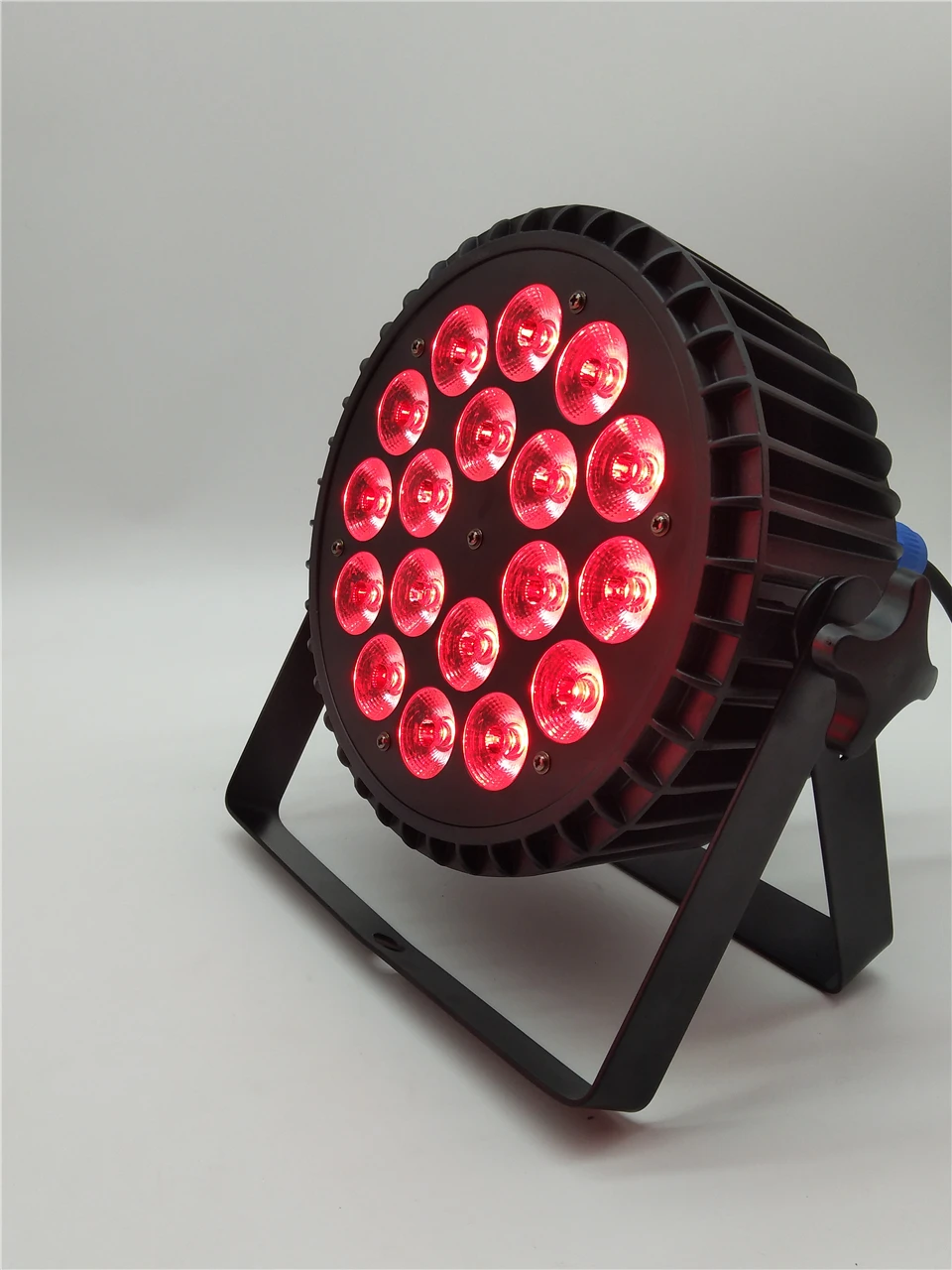 Кейс для полетов + 4 шт./18X12 Вт led par light RGBW сценическая световая полоса цветная