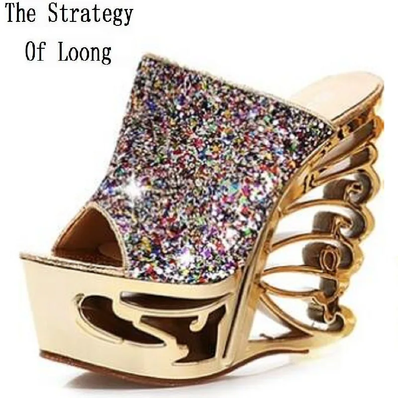 Женские блестящие шлепанцы на танкетке с вырезами платформе высоком каблуке