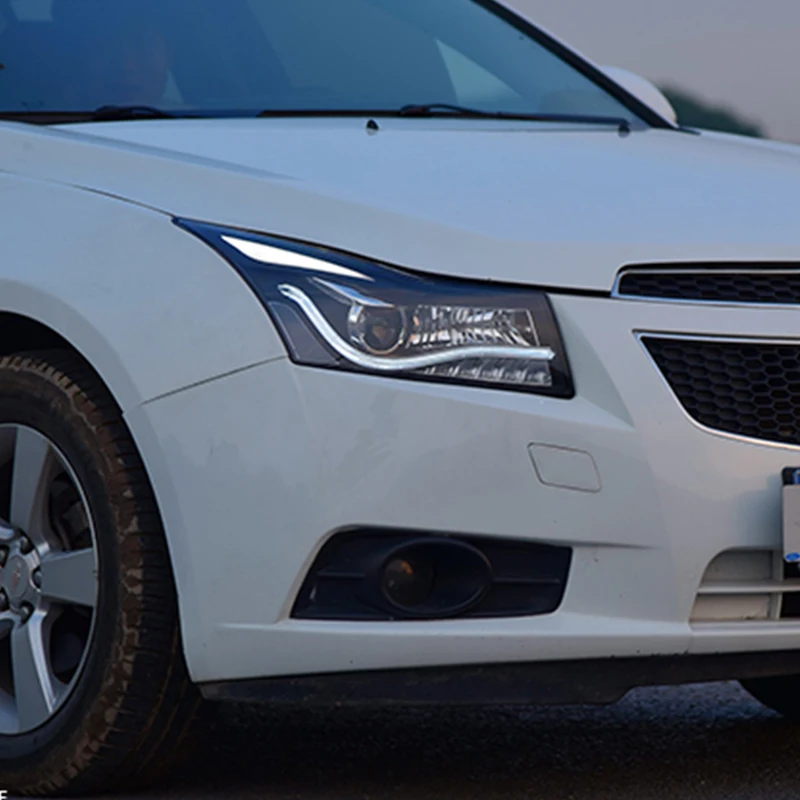 Hlxg Автомобиль Стайлинг фара в сборе для Chevrolet Cruze 2009 светодио дный-2013 LED DRL День