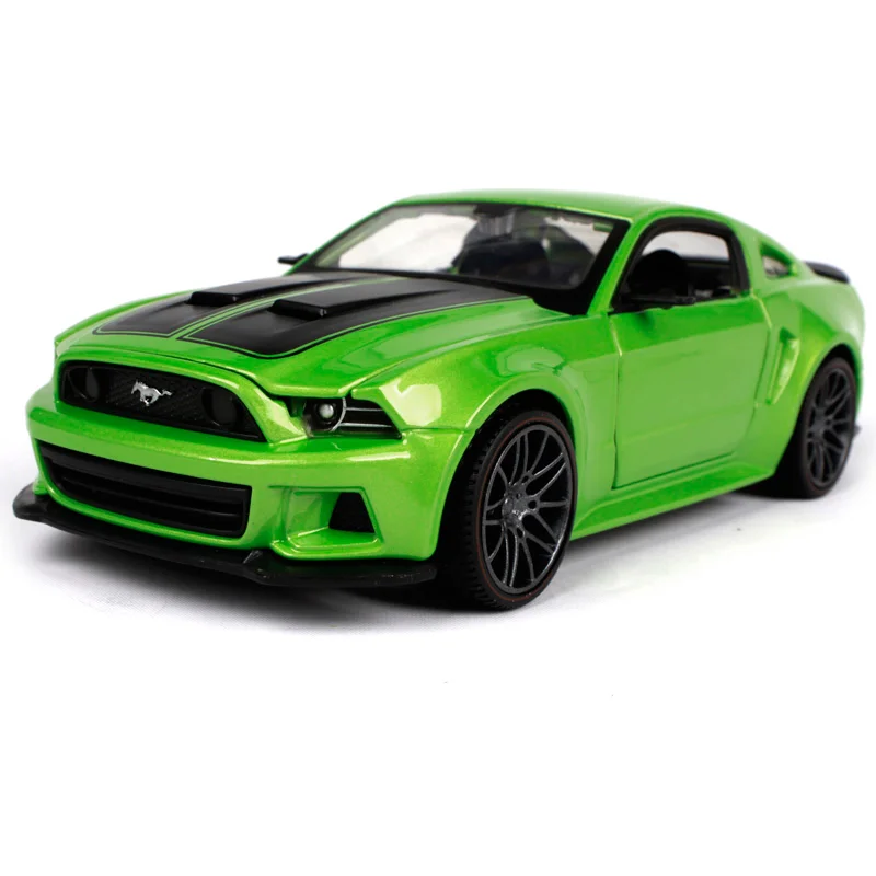 Maisto 1:24 2014 mustang Уличная обувь белый и зеленый цвет гоночный автомобиль литой под