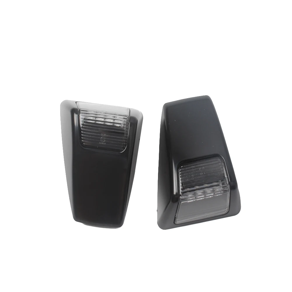 

1 Pair 24V Yellow Truck Corner Lights Turn Signal Light for VOLVO FM12 FH12
