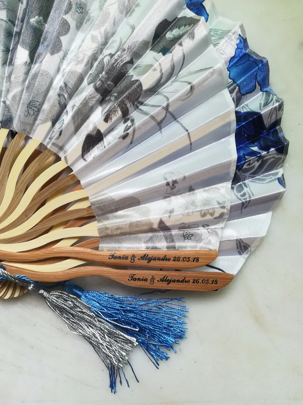 

100pcs Personalized/Customized Bamboo 100% Polyester Flower Blossoms Wedding Chinese Japanese Folding Fan