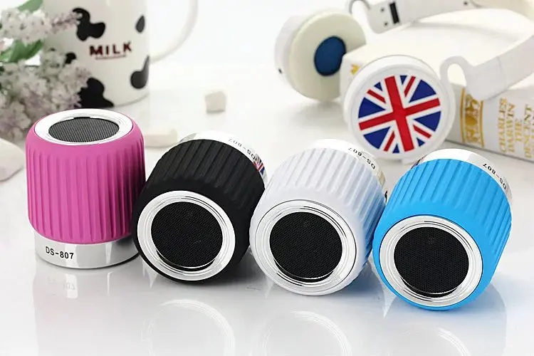 Daniu 807 Велоспорт Спортивные Портативный Bluetooth Динамик FM радио Водонепроницаемый
