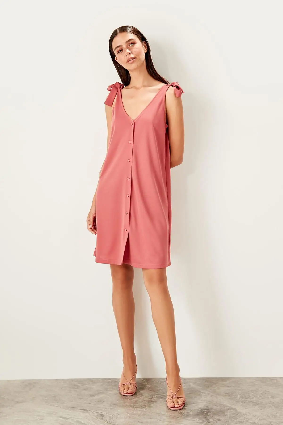 Trendyol/трикотажное платье с цветными розами и шнуровкой TWOSS19VG0255 | Женская одежда