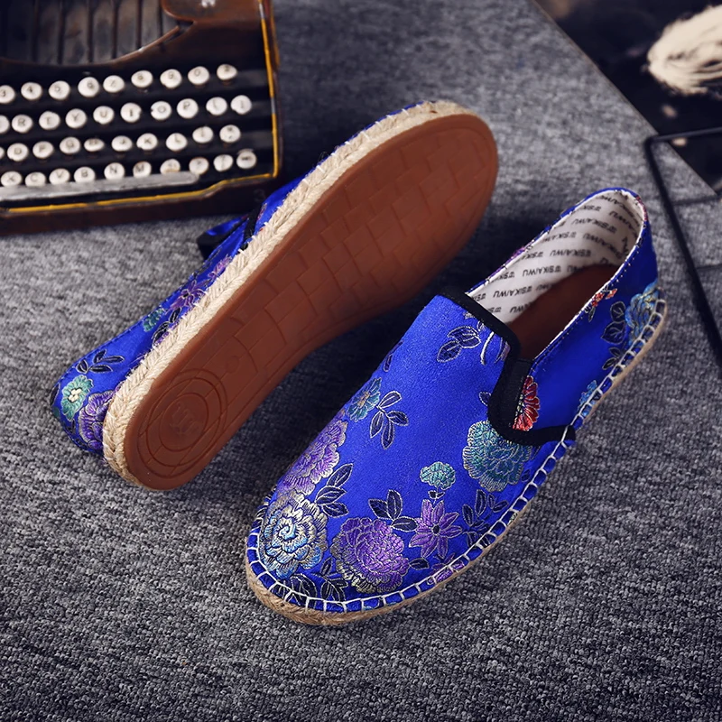 Plus big size Casual Shoes Fashion men sneakers Spring Autumn durable driving shoes US10.5 Chinese style satin Espadrilles |