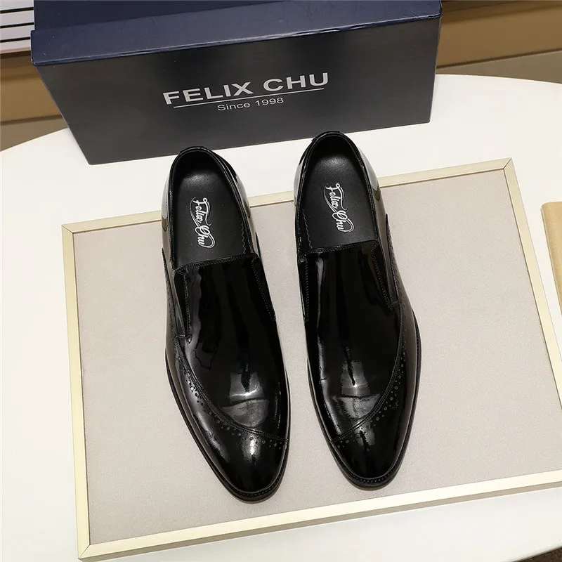 Роскошные Мужские модельные туфли; повседневные лоферы из лакированной кожи; блестящая кожаная мужская обувь; цвет черный, бордовый; обувь без шнуровки для свадебной вечеринки; официальная обувь