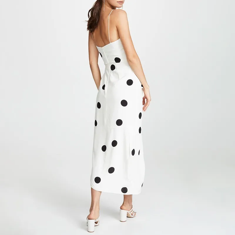 Женское платье в горошек TWOTWINSTYLE летнее с открытыми плечами без рукавов высокой