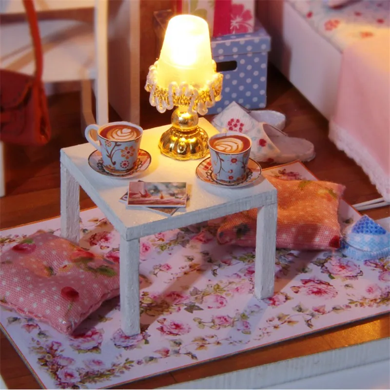 

CUTE ROOM Handmade Doll House Furniture Diy Doll Houses Miniature Dollhouse Wooden Toys For Children Grownups Birthday Gift