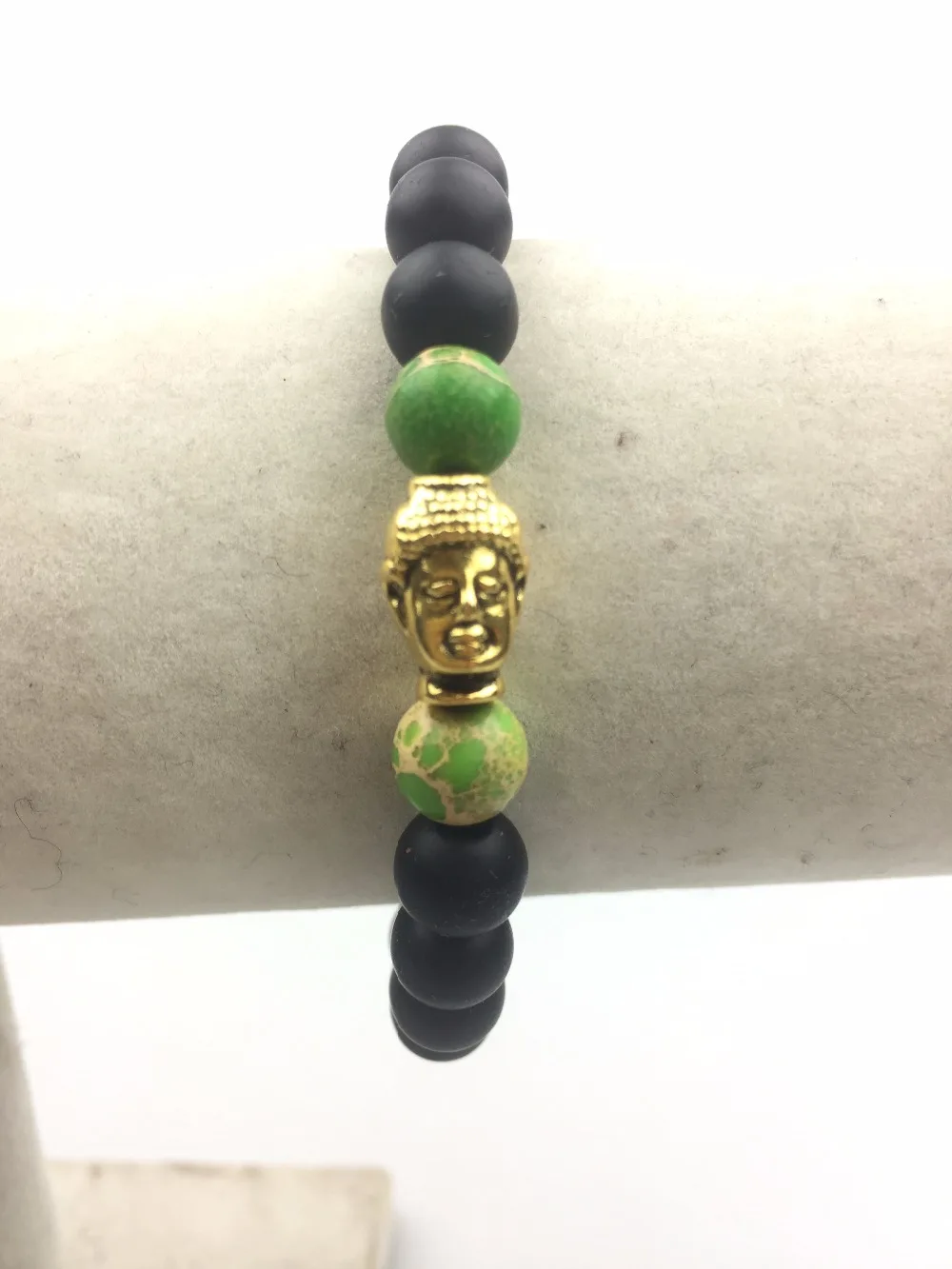Браслет Будды натуральный камень 8 мм матовый черный оникс фрукты зеленый