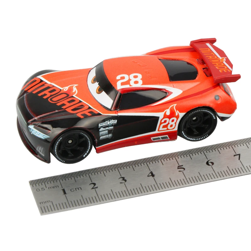 Disney &quotтачки 3 новых функций no 28 nitroade Lightning McQueen 1:55 литья под давлением