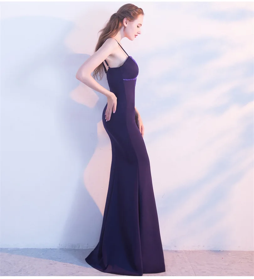 Фиолетовое хлопковое платье с кристаллами и бисером v образным вырезом