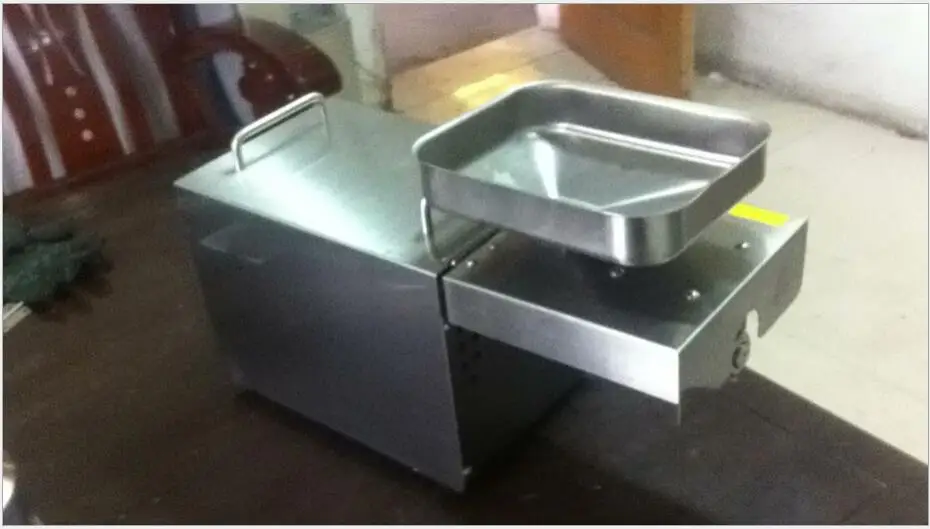 Hot sale NEW stainless steel Portable Home olive Oil Press 110V/220v Electric edible Pressers |