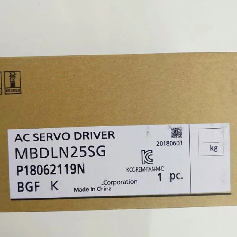 

BRAND NEW ORIGINAL MBDLN25SG AC SERVO DRIVER