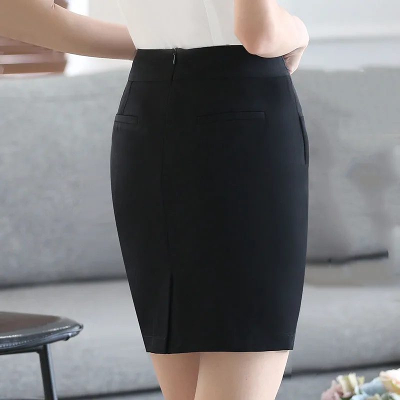 Женская офисная юбка с карманами черная облегающая юбка-карандаш завышенной