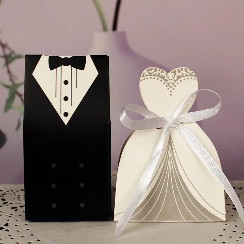

20Pcs/set Wedding Gifts Case Bride and Groom Tuxedo Dress Gown Ribbon Wedding Favor Candy Box Wedding Party Decor