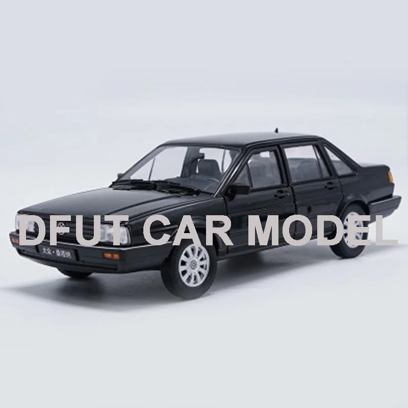 1:18 Модель спортивного автомобиля из сплава сандана детские игрушечные