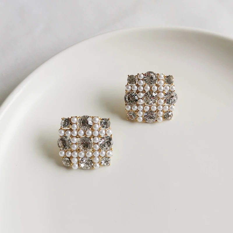 2019 Temperament Square Imitation Pearl Rhinestone Ear Stud Earring Charming Fireworks Shaped Earrings Lady Party Earing Jewelry | Украшения