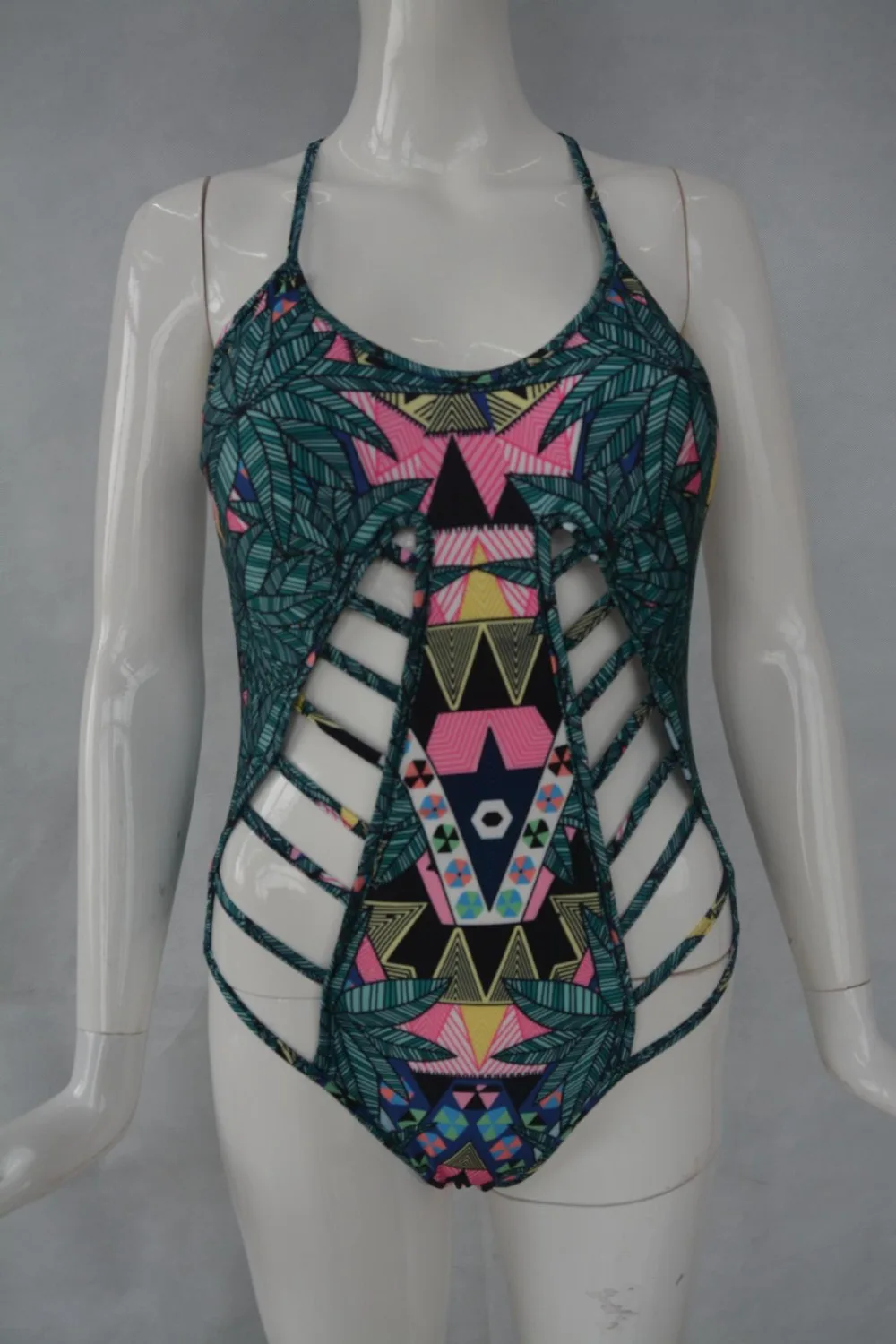 2016 Ретро Племенной тотемный принт цельный купальник женский монокини с вырезами