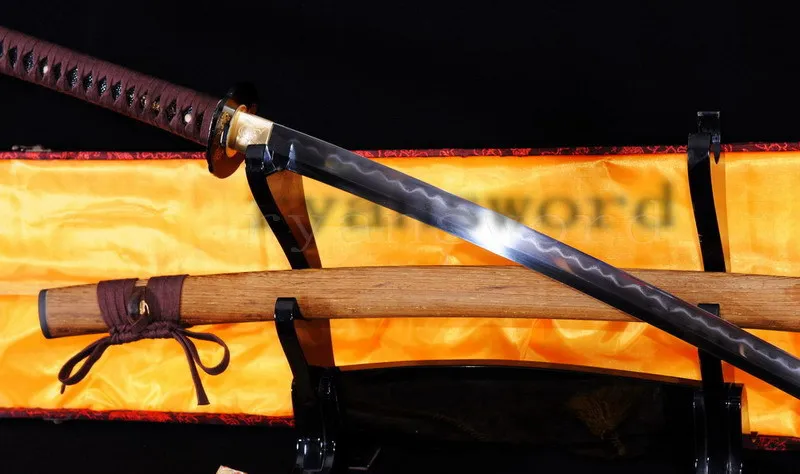 

HIGH QUALITY 1095 CARBON STEEL+FOLDED STEEL HONSANMAI CLAY TEMPERED JAPANESE SAMURAI SWORD KATANA