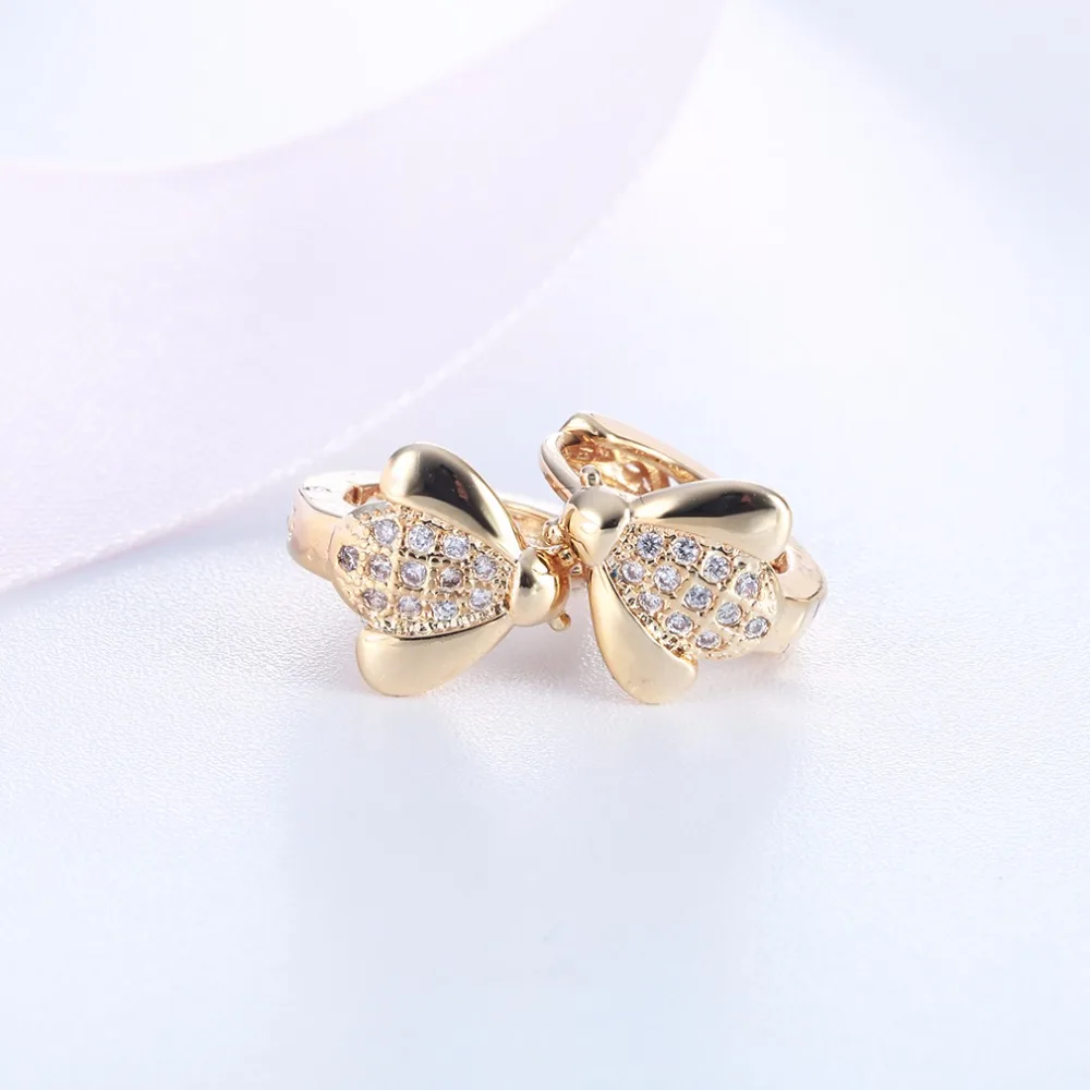 Kinitial 1 пара милая крошечная серьга пчела ювелирные изделия медовые серьги в виде