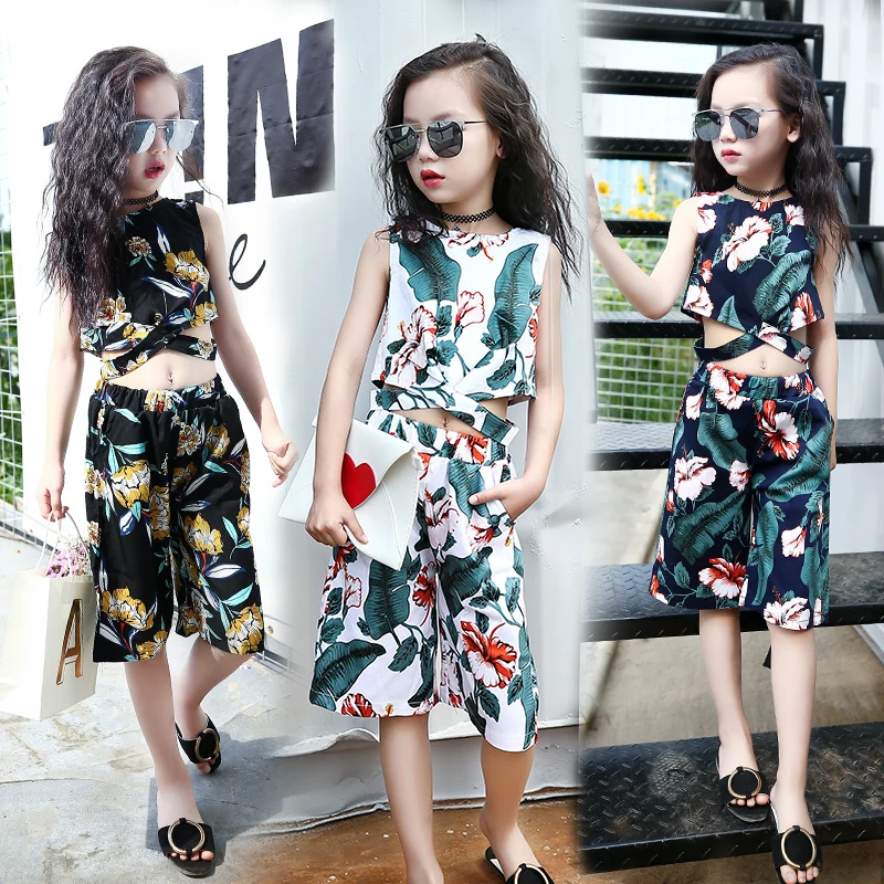 

Teenager Girls Clothing Sets 2020 formal fashion pattern printing tops and shorts Kids Clothing Sets Children Clothing