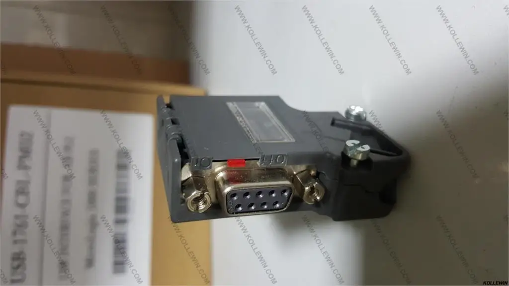 Бесплатная доставка SIMATIC DP 6ES7 972 0BB42 0XA0 Соединитель шины 6ES79720BB420XA0 с PG гнездом 6ES7972 2