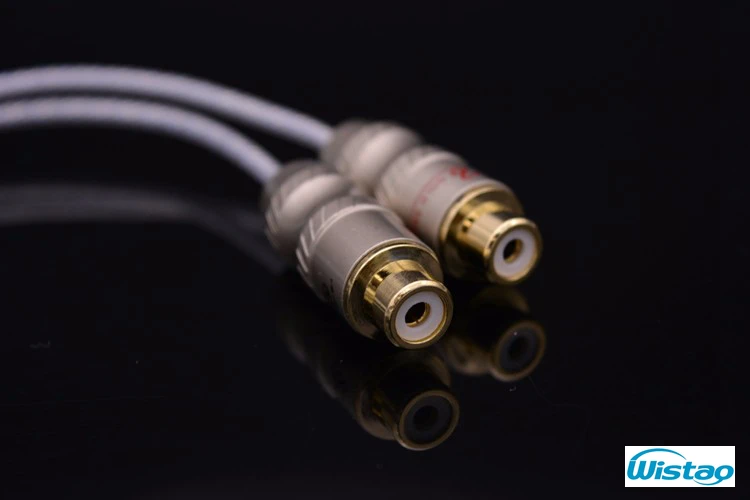 

IWISTAO HIFI Cable 3.5mm to 2 Female RCA Stereo Cable Budweiser 3.5mm Gold-plated Phone Plug Audio Cables 150mm Free Shipping