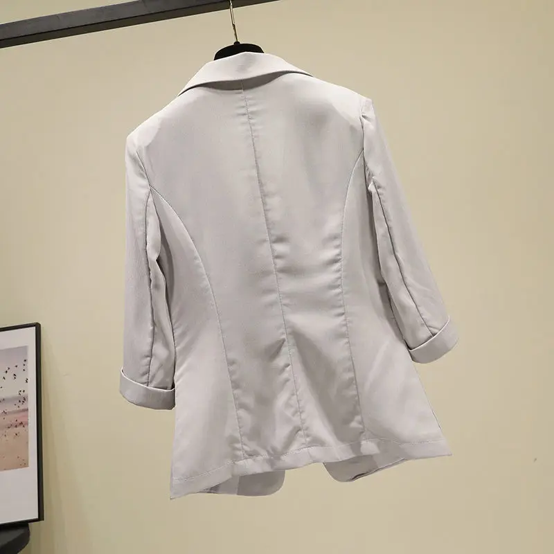 Женский шифоновый пиджак однотонный приталенный с рукавом семь точек