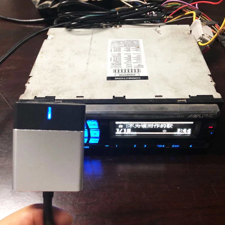 Bluetooth-адаптер музыкального интерфейса Chelink для альпийских фотографий |