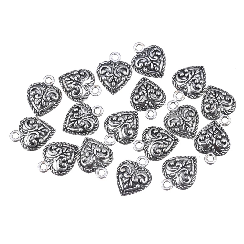 

30pcs/lot Zinc Alloy Heart Shape Charms Pendant Ancient Mysterious Texture Jewelry for Necklace DIY Making Accessories