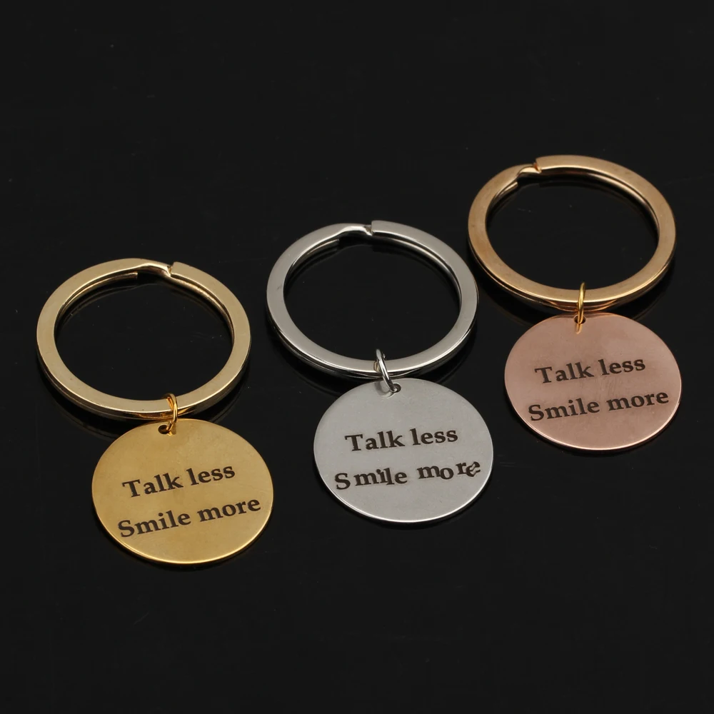Модный ручной штампованный брелок с надписью Talk Less Smile More металлические