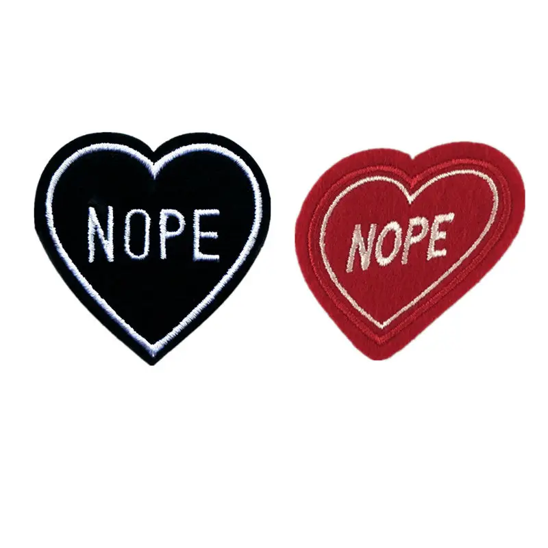 Нашивки с вышивкой в виде сердца NOPE черные красные приклеивающиеся