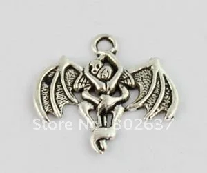 

20 Tibetan silver bat charms A9125