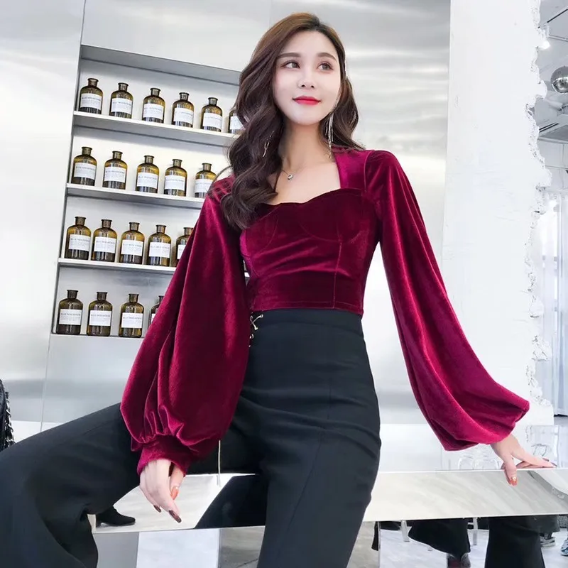 winered TWOTWINSTYLE велюровые Короткие топы женские тонкие пышные с длинным рукавом необычный воротник женские футболки сексуальная модная одежда осень - Цвет: winered