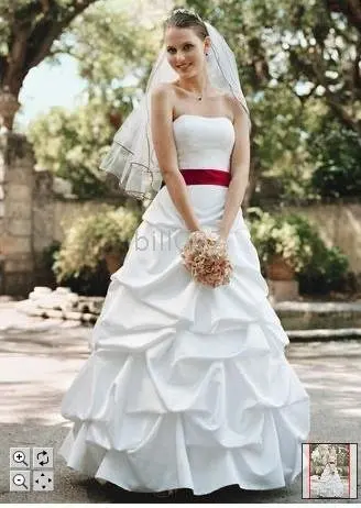 Ball Gown Red ribbon Wedding Dresses 
