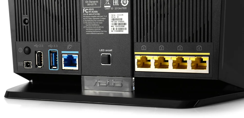 ASUS RT-AC68U Беспроводной маршрутизатор 1900 Мбит/с 2 4 ГГц/Wi-Fi 5 ГГц двухдиапазонный Wi-Fi